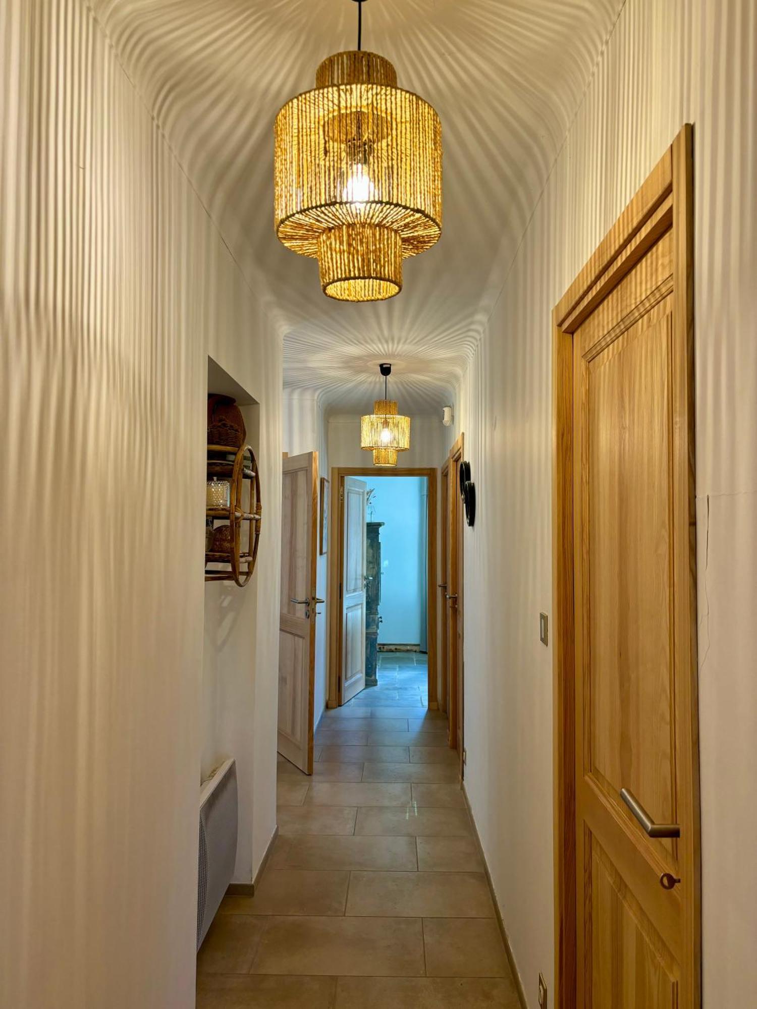 Maison Terre De Lune Mondragon Luaran gambar