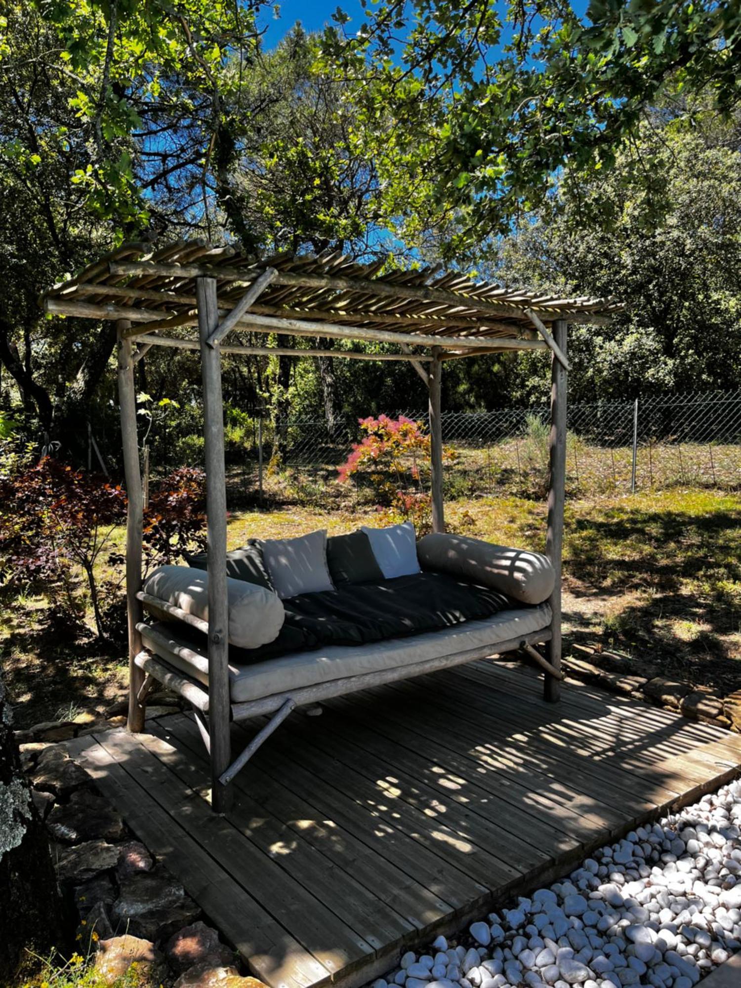 Maison Terre De Lune Mondragon Luaran gambar